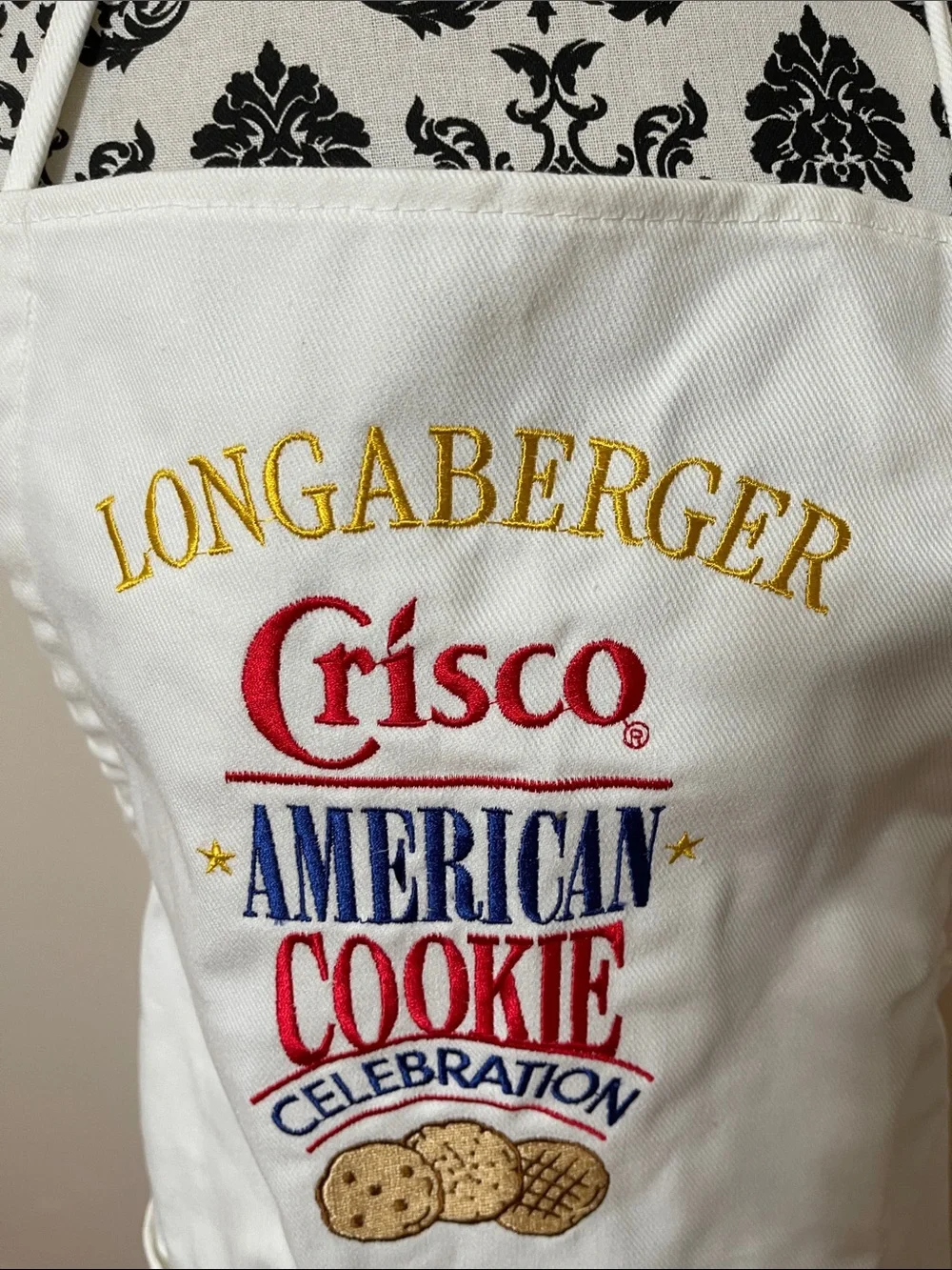 Longaberger White Crisco American Cookie Celebration Embroidered Apron